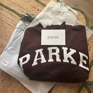 Parke brown mockneck sweatshirt. Brand new never worn. Size L/XL